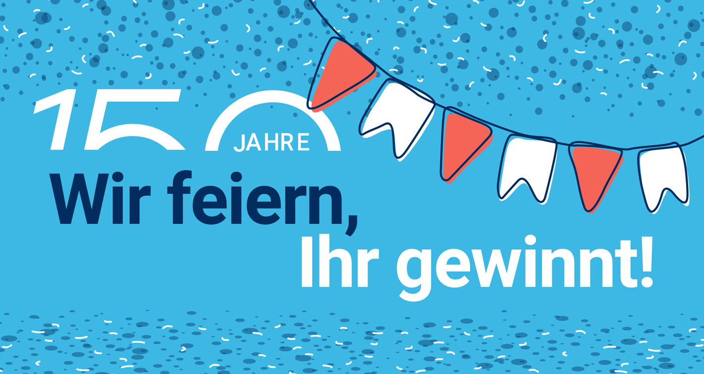 Blaues Banner mit weißen und roten Wimpeln. Text: "150 JAHRE – Wir feiern, Ihr gewinnt!"